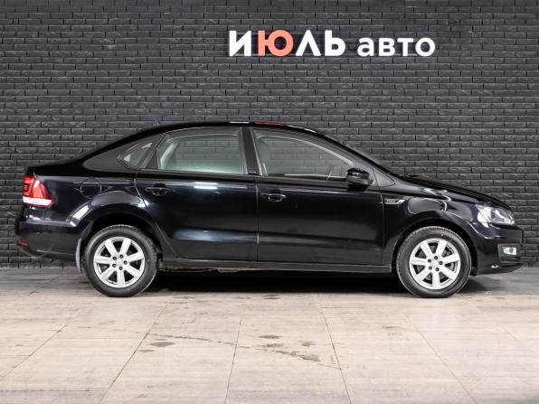 Volkswagen Polo V Рестайлинг с пробегом 2016 года, цена 1 290 000 рублей, 90671 км, седан, Автокод Объявления