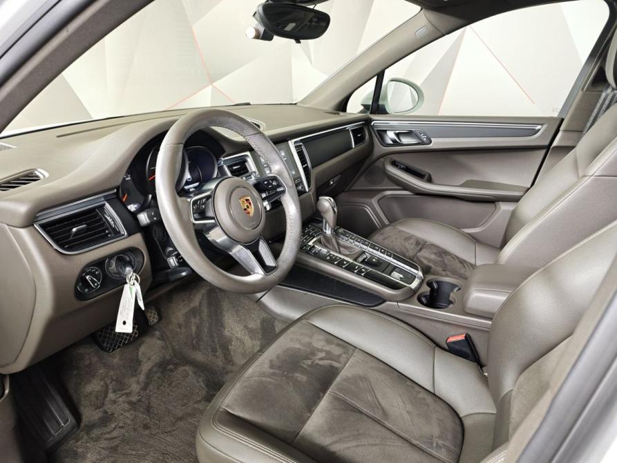 Porsche Macan I Москва  - изображение 19