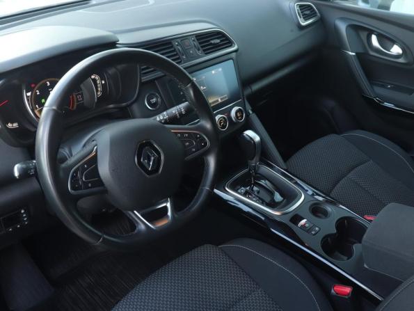 Renault Kadjar I Рестайлинг с пробегом 2020 года, цена 1 765 000 рублей, 122284 км, внедорожник, Автокод Объявления