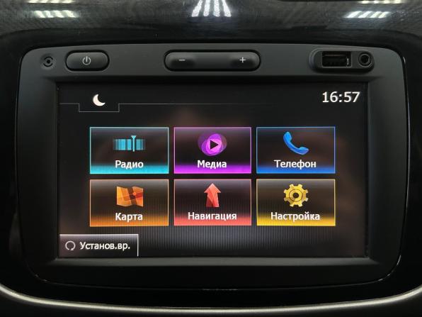 Renault Sandero II с пробегом 2016 года, цена 775 000 рублей, 222551 км, хэтчбек, Автокод Объявления