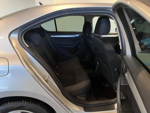 Skoda Octavia III (A7) с пробегом 2013 года, цена 1 300 000 рублей, 241465 км, лифтбек, Автокод Объявления