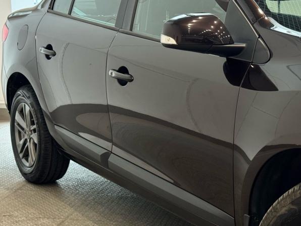 Renault Fluence I Рестайлинг с пробегом 2014 года, цена 770 000 рублей, 143000 км, седан, Автокод Объявления