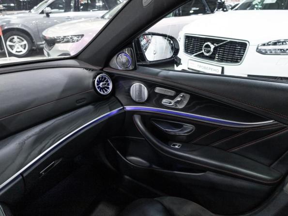 Mercedes-Benz E-Класс AMG V (W213) с пробегом 2018 года, цена 3 599 700 рублей, 148591 км, седан, Автокод Объявления