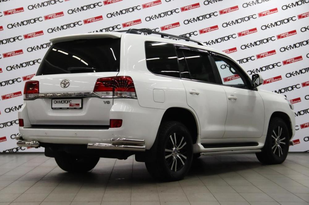 Toyota Land Cruiser 200 Series Рестайлинг 2 Сургут  - изображение 2