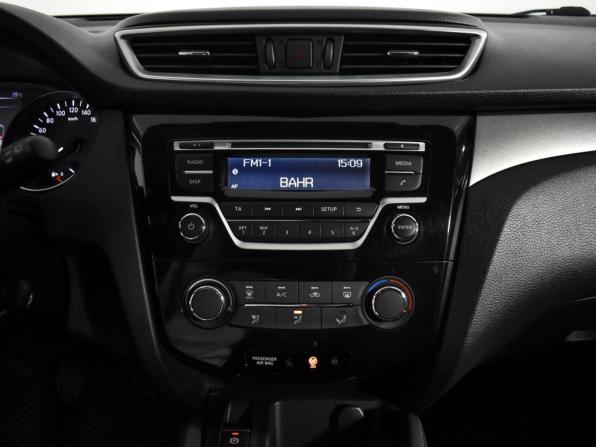 Nissan Qashqai II с пробегом 2018 года, цена 1 345 000 рублей, 90258 км, внедорожник, Автокод Объявления
