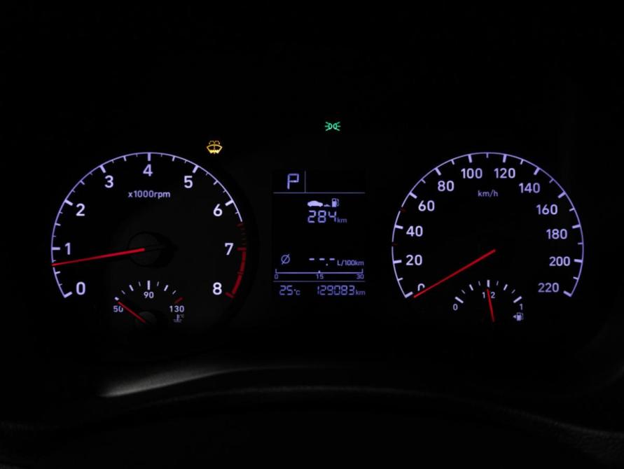 Hyundai Solaris II Санкт-Петербург  - изображение 12