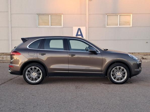 Porsche Cayenne II Рестайлинг (958) с пробегом 2015 года, цена 3 699 000 рублей, 119084 км, внедорожник, Автокод Объявления