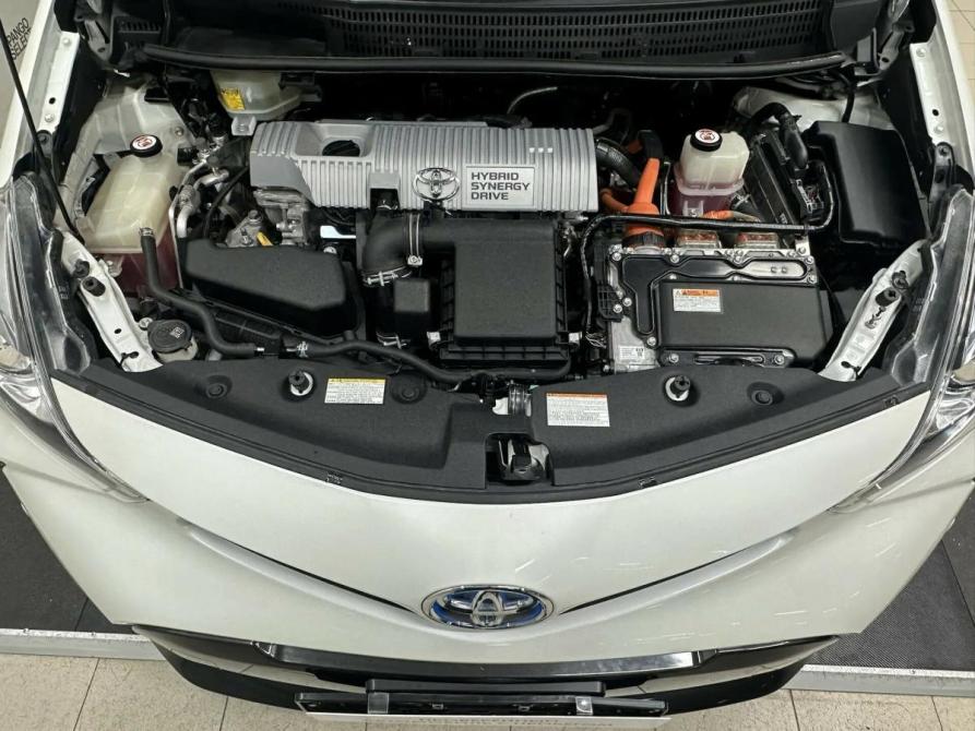 Toyota Prius Alpha I (ZVW40/41) Рестайлинг Красноярск  - изображение 7