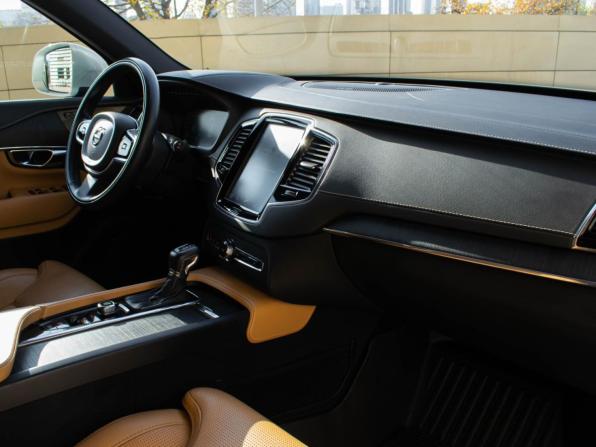 Volvo XC90 II Рестайлинг 1 с пробегом 2020 года, цена 4 877 000 рублей, 66497 км, внедорожник, Автокод Объявления