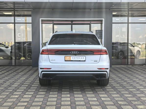 Audi Q8 I (4M) с пробегом 2018 года, цена 4 250 000 рублей, 153043 км, внедорожник, Автокод Объявления