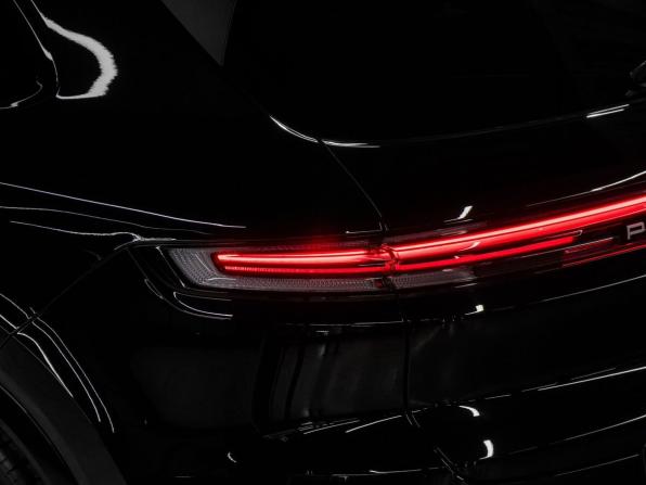 Porsche Cayenne III Рестайлинг с пробегом 2023 года, цена 17 370 000 рублей, 13772 км, внедорожник, Автокод Объявления