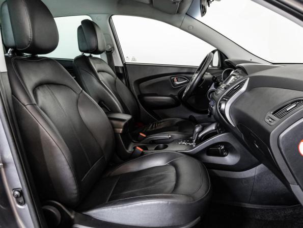 Hyundai ix35 I Рестайлинг с пробегом 2015 года, цена 1 499 000 рублей, 125325 км, внедорожник, Автокод Объявления