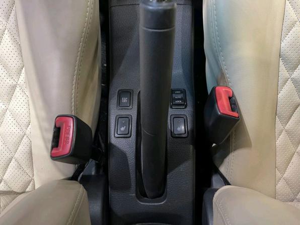 Suzuki SX4 I (Classic) Рестайлинг с пробегом 2012 года, цена 649 000 рублей, 184648 км, хэтчбек, Автокод Объявления