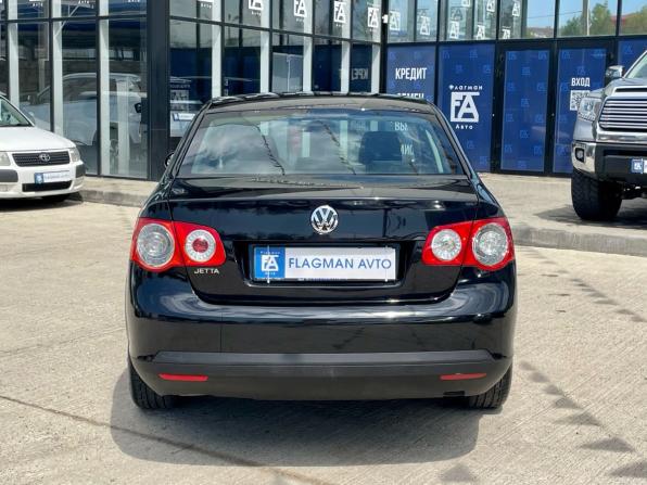 Volkswagen Jetta V с пробегом 2010 года, цена 865 000 рублей, 127618 км, седан, Автокод Объявления