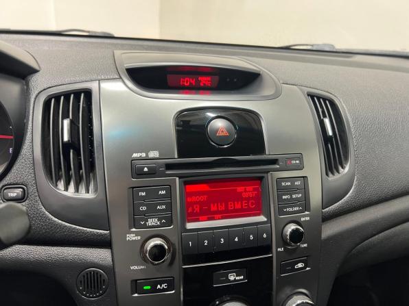 Kia Cerato II с пробегом 2011 года, цена 689 000 рублей, 225120 км, седан, Автокод Объявления