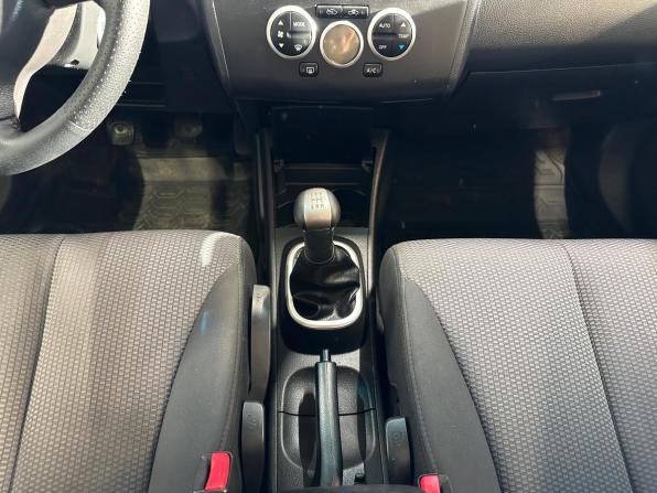 Nissan Tiida I с пробегом 2010 года, цена 580 000 рублей, 230493 км, седан, Автокод Объявления