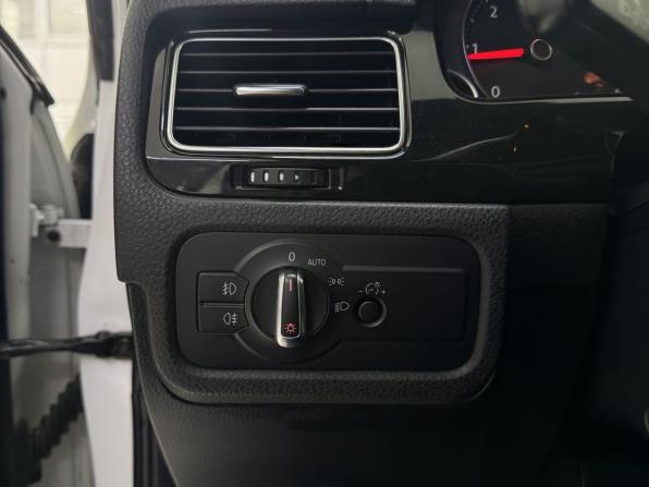 Volkswagen Touareg II с пробегом 2012 года, цена 2 130 000 рублей, 327269 км, внедорожник, Автокод Объявления