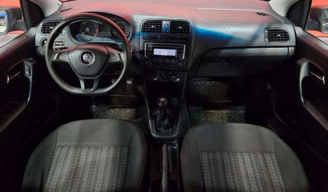 Volkswagen Polo V Рестайлинг с пробегом 2015 года, цена 995 000 рублей, 118168 км, седан, Автокод Объявления