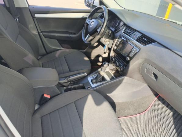 Skoda Octavia III (A7) с пробегом 2016 года, цена 1 555 000 рублей, 123693 км, лифтбек, Автокод Объявления