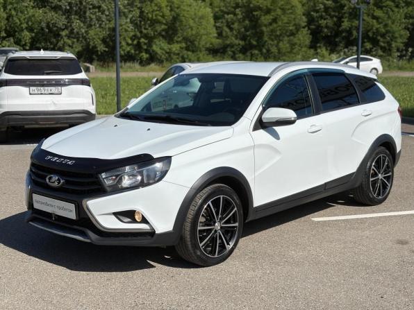 Lada (ВАЗ) Vesta I с пробегом 2021 года, цена 1 225 000 рублей, 110372 км, универсал, Автокод Объявления