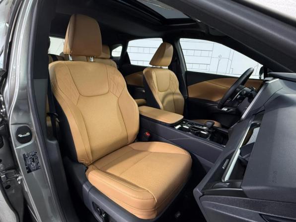 Новый Lexus RX V 2025 года, цена 7 790 000 рублей, внедорожник, Автокод Объявления