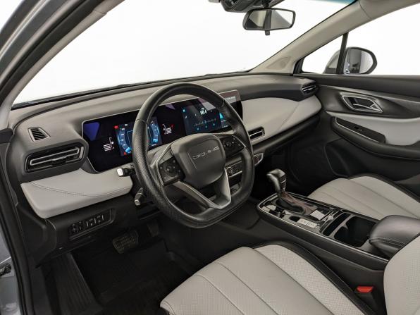 BAIC U5 Plus с пробегом 2023 года, цена 850 000 рублей, 92640 км, седан, Автокод Объявления