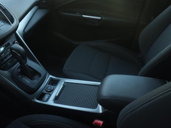 Ford Kuga II Рестайлинг с пробегом 2017 года, цена 1 707 000 рублей, 54939 км, внедорожник, Автокод Объявления