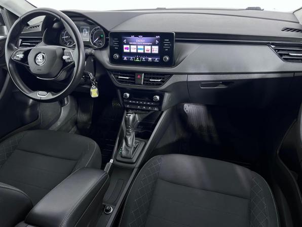Skoda Rapid II с пробегом 2020 года, цена 1 599 000 рублей, 72614 км, лифтбек, Автокод Объявления