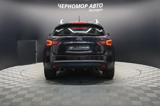 Infiniti FX II (S51) Рестайлинг с пробегом 2013 года, цена 2 155 000 рублей, 175000 км, внедорожник, Автокод Объявления
