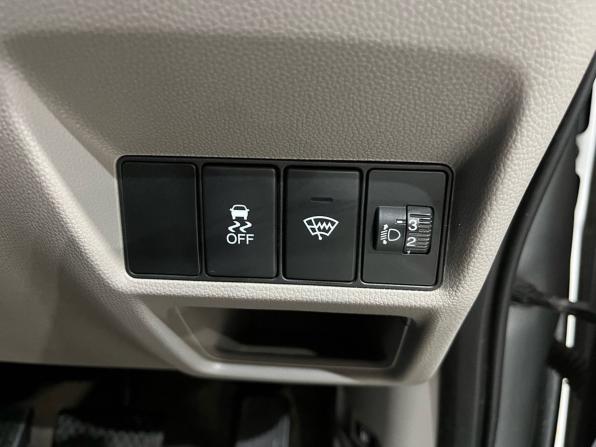Honda Stepwgn V с пробегом 2015 года, цена 1 630 000 рублей, 251269 км, минивэн, Автокод Объявления