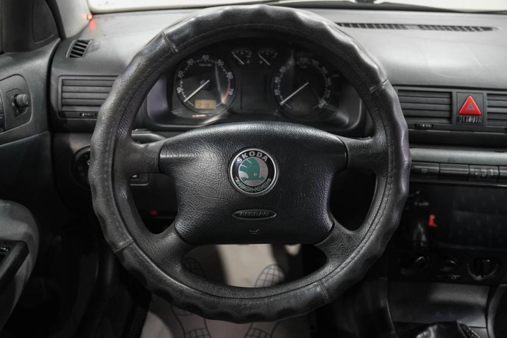 Skoda Octavia I (A4) Рестайлинг Новокузнецк  - изображение 17