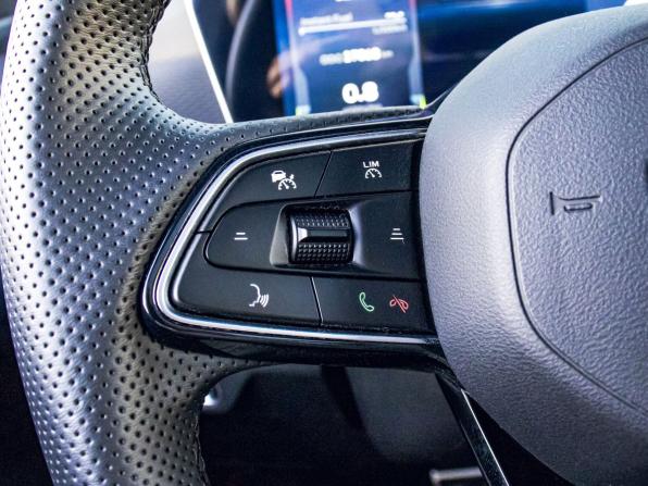 Geely Coolray I Рестайлинг с пробегом 2024 года, цена 2 199 000 рублей, 16844 км, внедорожник, Автокод Объявления