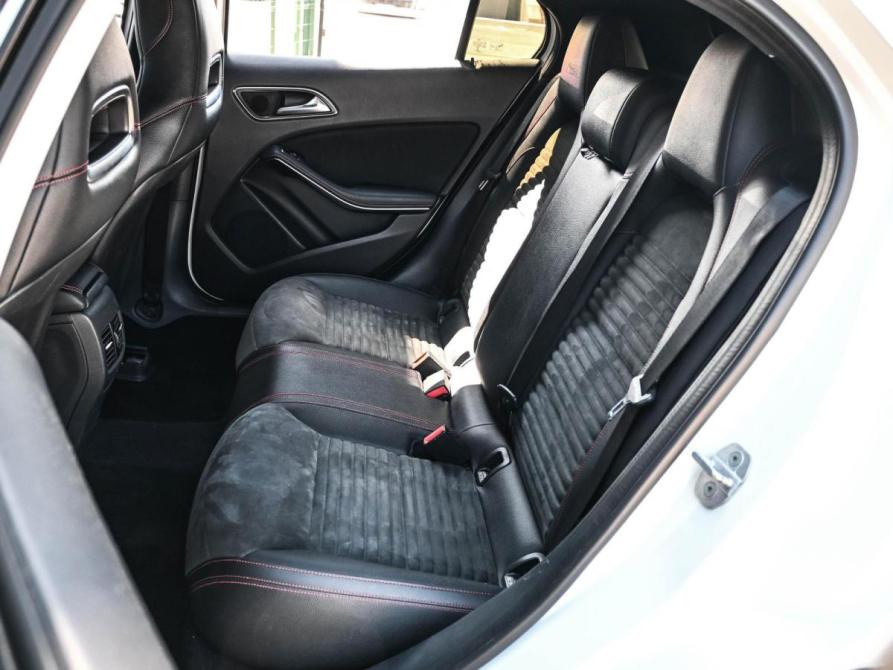 Mercedes-Benz GLA I (X156) Новороссийск  - изображение 9