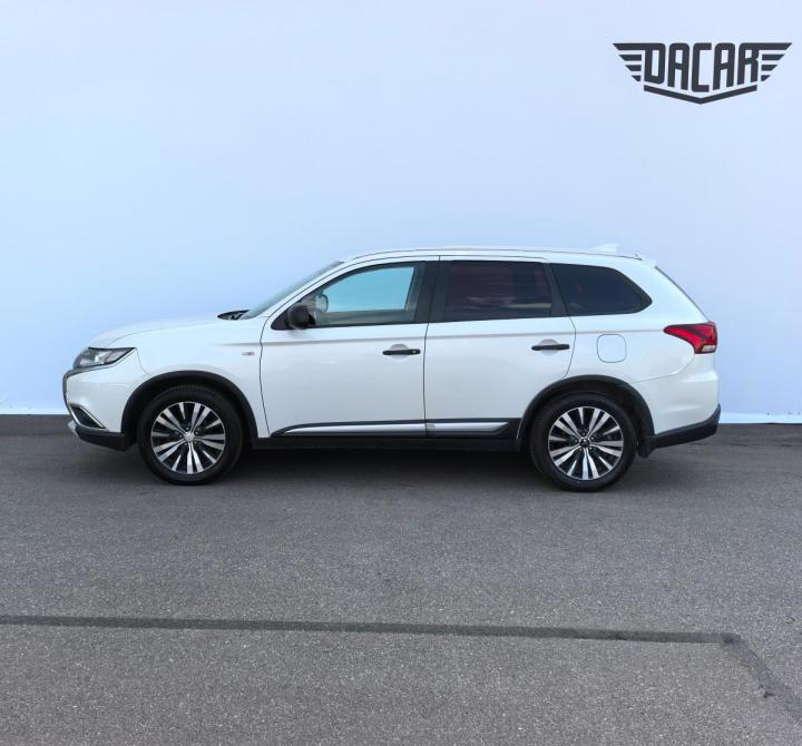 Mitsubishi Outlander III Рестайлинг 2 Санкт-Петербург  - изображение 3