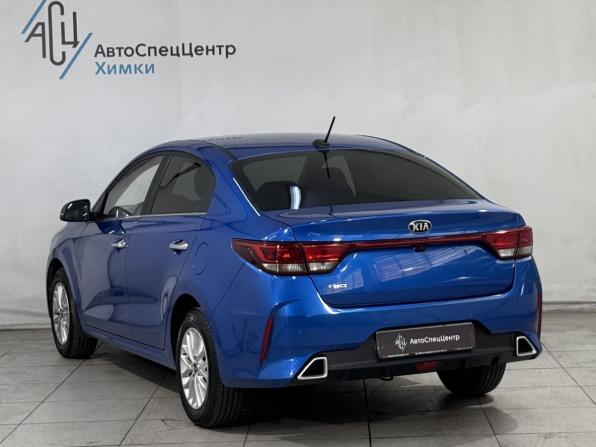 Kia Rio IV Рестайлинг с пробегом 2021 года, цена 1 799 800 рублей, 32000 км, седан, Автокод Объявления