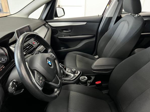 BMW 2 серии Active Tourer F45 Рестайлинг с пробегом 2019 года, цена 1 790 000 рублей, 76774 км, компактвэн, Автокод Объявления
