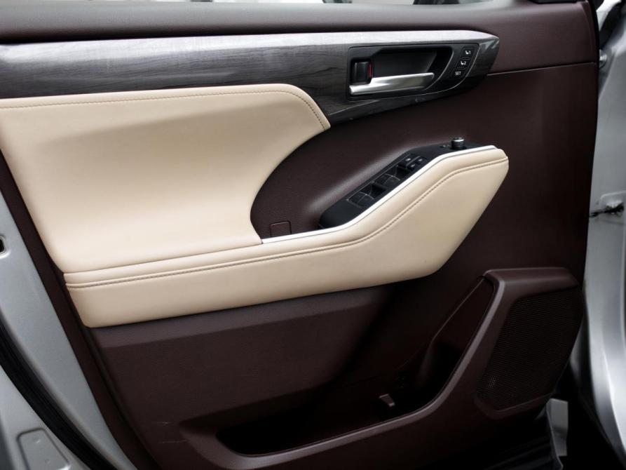 Toyota Highlander IV (XU70) Москва  - изображение 16