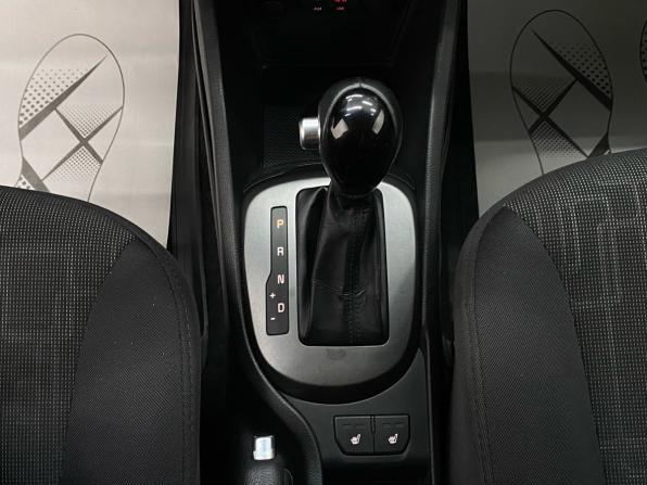 Kia Rio III Рестайлинг с пробегом 2015 года, цена 1 135 000 рублей, 97072 км, хэтчбек, Автокод Объявления