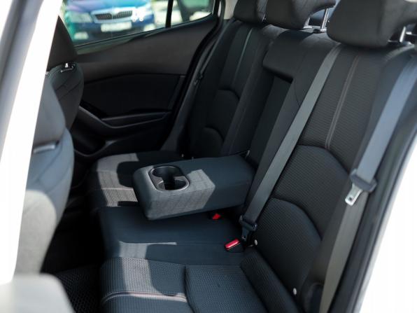 Mazda 3 III (BM) Рестайлинг с пробегом 2016 года, цена 1 159 000 рублей, 229569 км, седан, Автокод Объявления