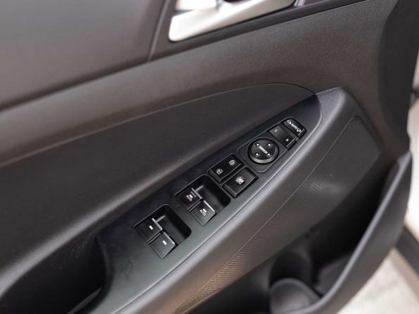 Hyundai Tucson III Рестайлинг с пробегом 2020 года, цена 2 435 000 рублей, 90271 км, внедорожник, Автокод Объявления
