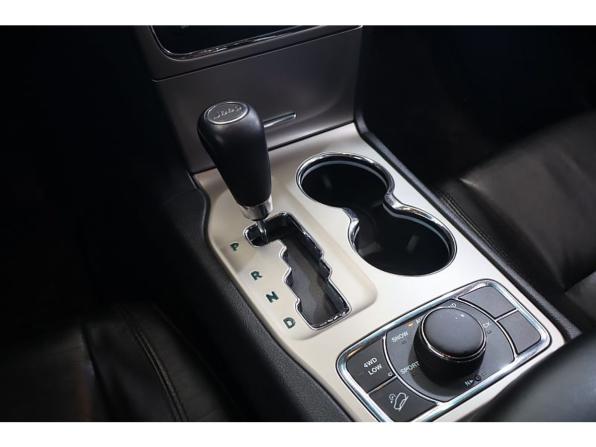 Jeep Grand Cherokee IV (WK2) с пробегом 2012 года, цена 2 049 000 рублей, 182283 км, внедорожник, Автокод Объявления