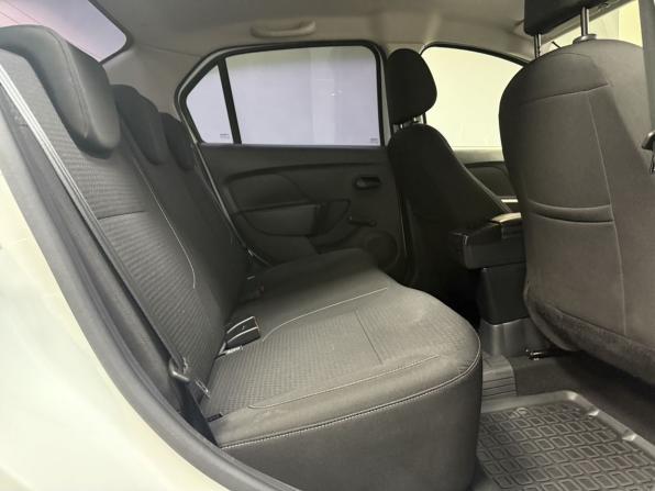 Renault Logan II Рестайлинг с пробегом 2022 года, цена 1 200 000 рублей, 57627 км, седан, Автокод Объявления