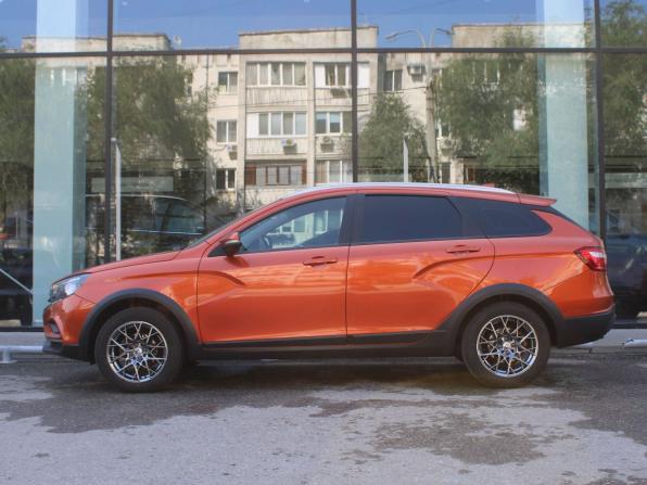 Lada (ВАЗ) Vesta I с пробегом 2018 года, цена 1 054 000 рублей, 67000 км, универсал, Автокод Объявления