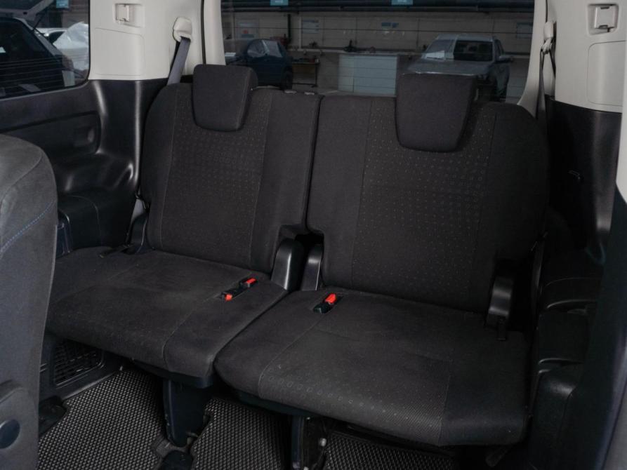 Toyota Voxy III (R80) Тюмень  - изображение 9