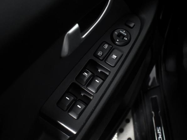Kia Sportage III с пробегом 2011 года, цена 925 000 рублей, 215042 км, внедорожник, Автокод Объявления