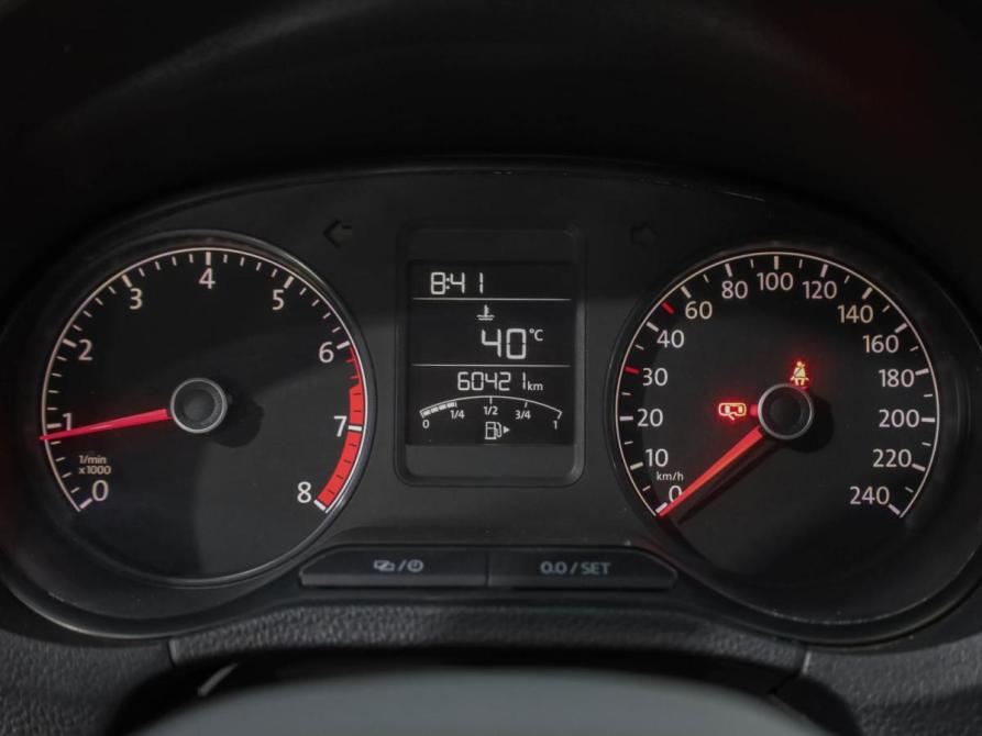Volkswagen Polo V Рестайлинг Ростов-на-Дону  - изображение 15