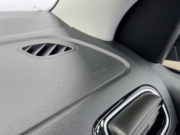 Volkswagen Polo V Рестайлинг с пробегом 2019 года, цена 1 199 000 рублей, 144475 км, седан, Автокод Объявления