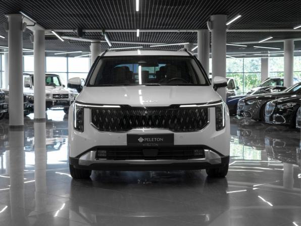 Kia Carnival IV Рестайлинг с пробегом 2024 года, цена 5 700 000 рублей, 23236 км, минивэн, Автокод Объявления