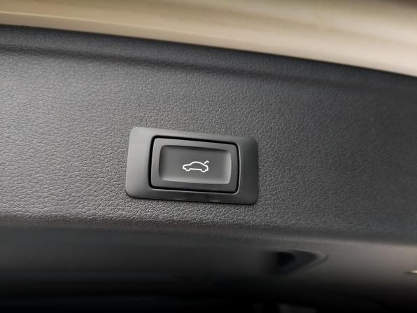 Audi A4 allroad V (B9) с пробегом 2017 года, цена 2 750 000 рублей, 177306 км, универсал, Автокод Объявления