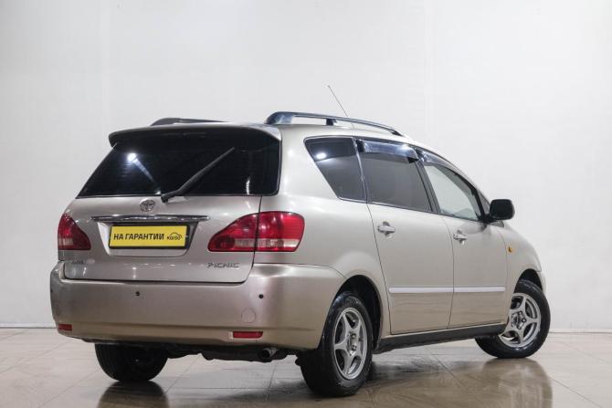Toyota Picnic II с пробегом 2003 года, цена 919 000 рублей, 338000 км, компактвэн, Автокод Объявления